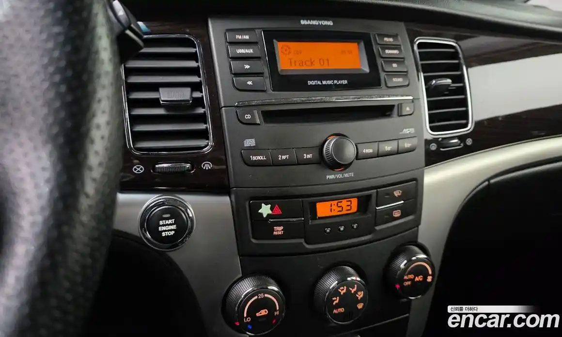 SsangYong Korando 2012 2.0 Автомат в Москве № 341640, фото 16