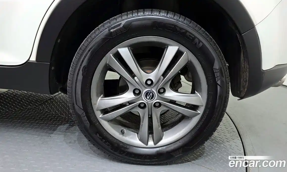 SsangYong Korando 2012 2.0 Автомат в Москве № 341640, фото 8