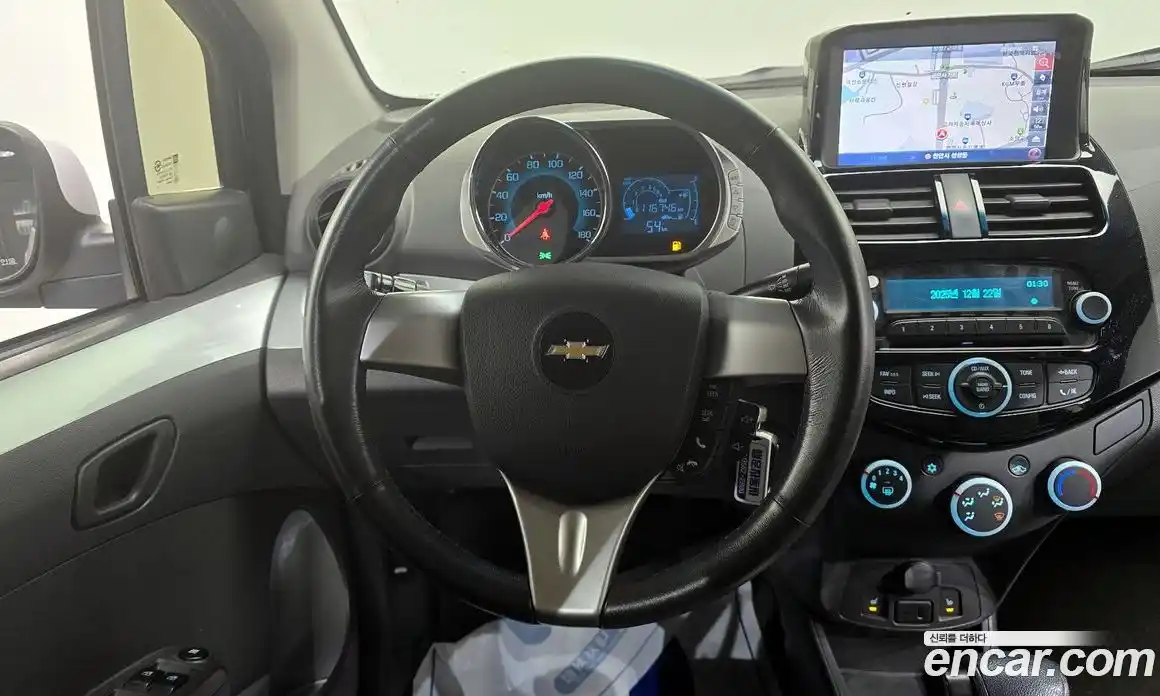 Chevrolet Spark 2014 1.0 Автомат в Москве № 37131, фото 11