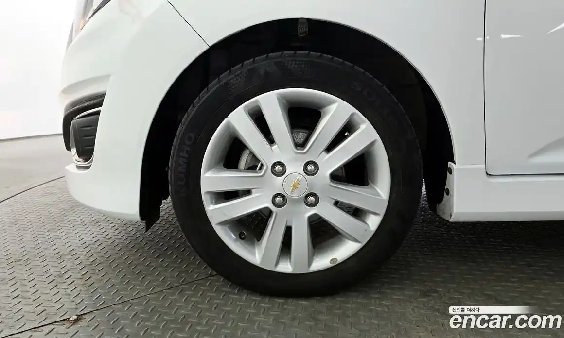 Chevrolet Spark 2014 1.0 Автомат в Москве № 37131, фото 8