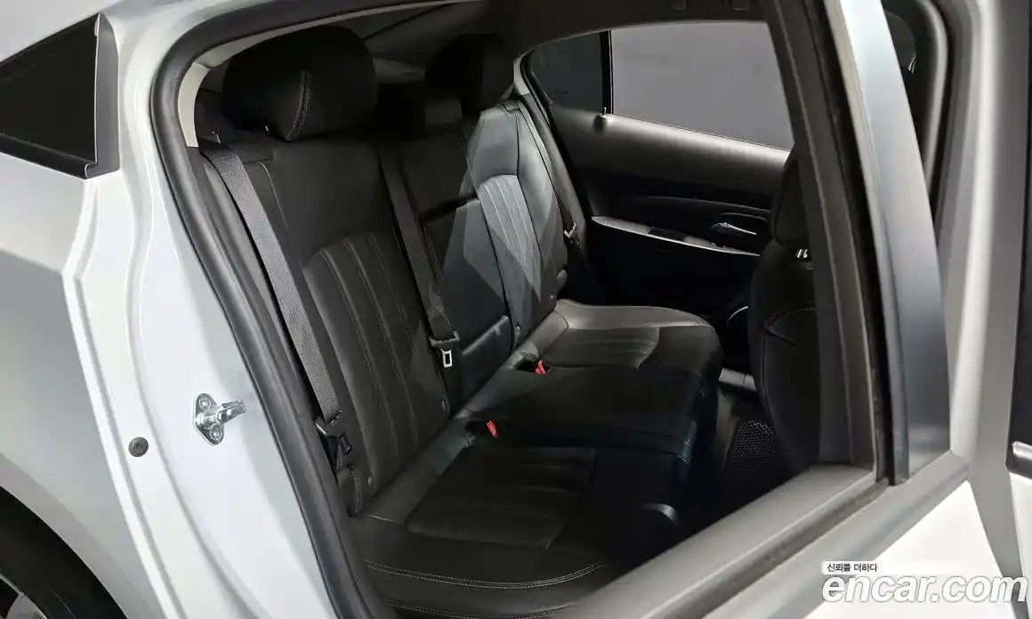 Chevrolet Cruze 2014 1.4 Автомат в Москве № 37268, фото 13