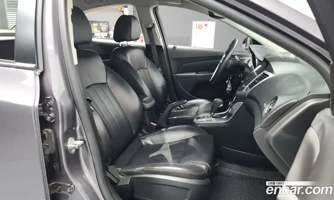 Chevrolet Cruze 2012 1.8 Автомат в Москве № 37358, фото 20