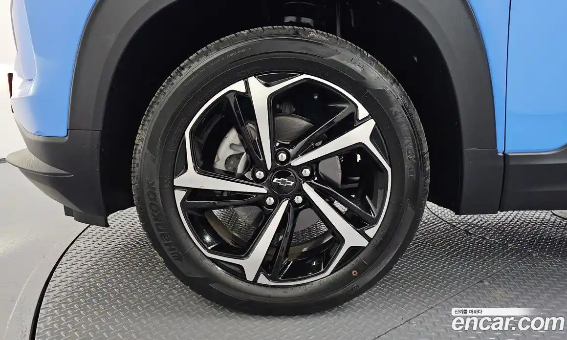 Chevrolet TrailBlazer 2024 1.3 Автомат в Москве № 37385, фото 2