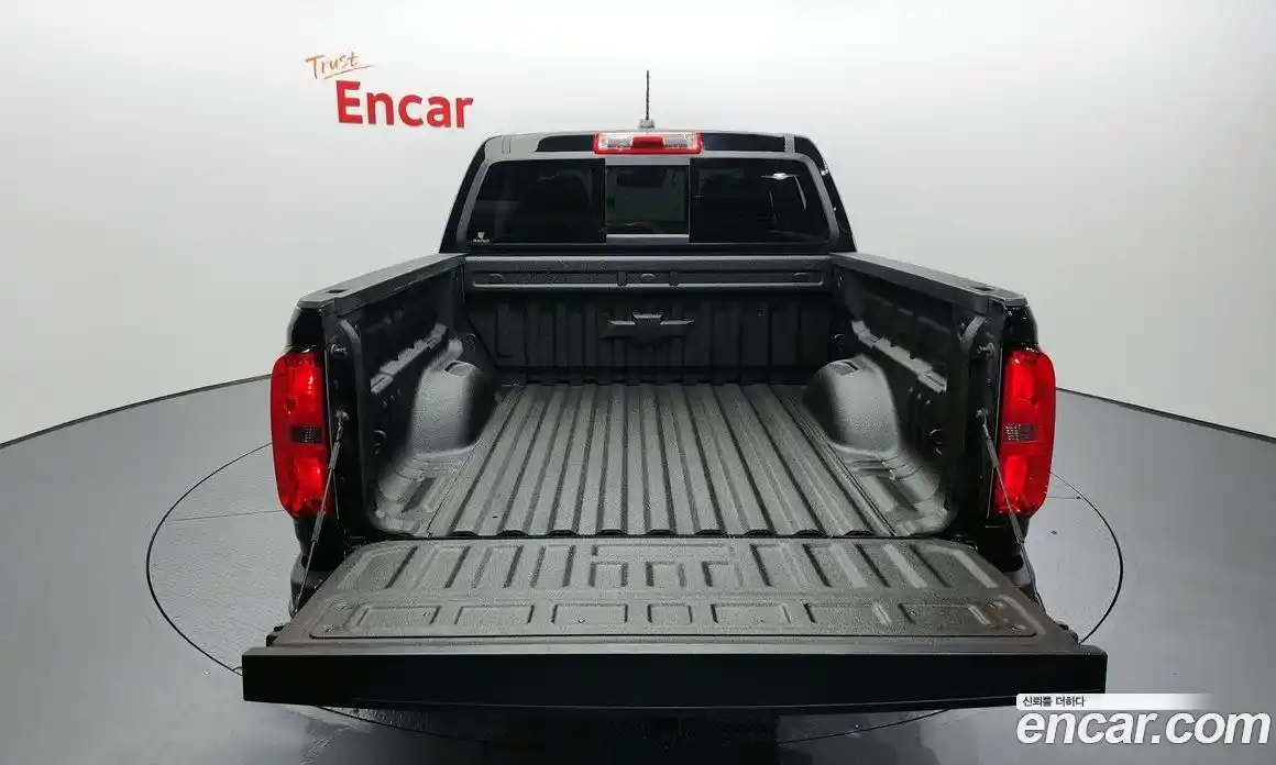 Chevrolet Colorado 2021 3.6 Автомат в Москве № 37436, фото 6