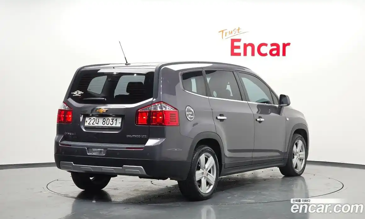Chevrolet Orlando 2012 2.0 Автомат в Москве № 37725, фото 11
