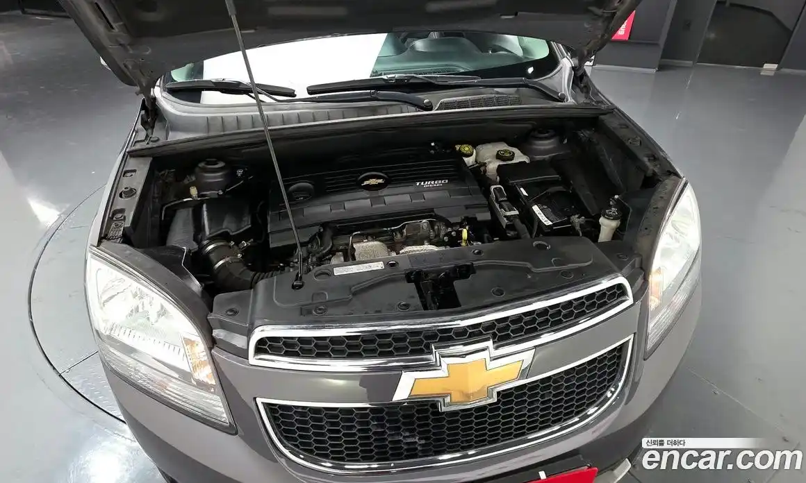 Chevrolet Orlando 2012 2.0 Автомат в Москве № 37725, фото 20