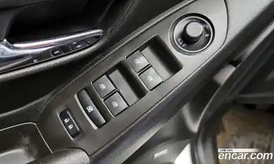 Chevrolet Trax 2016 1.6 Автомат в Москве № 39892, миниатюра 11