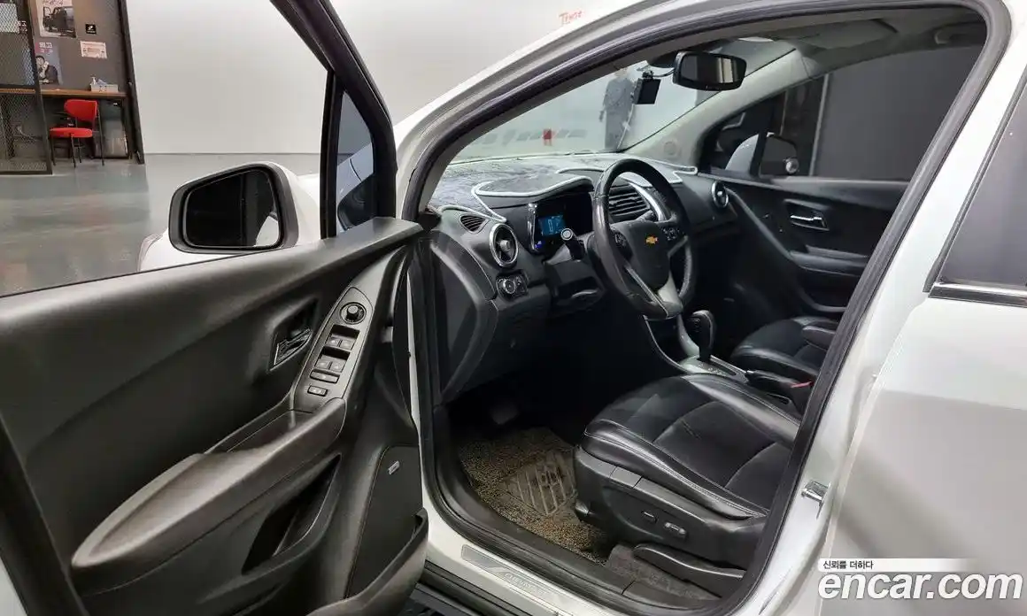 Chevrolet Trax 2016 1.6 Автомат в Москве № 39892, фото 20