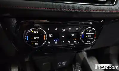 Chevrolet TrailBlazer 2024 1.3 Автомат в Москве № 41063, миниатюра 10