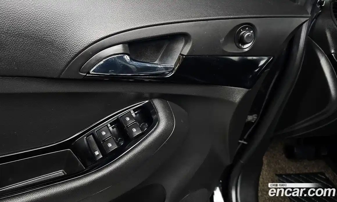 Chevrolet Orlando 2016 2.0 Автомат в Москве № 42410, фото 19