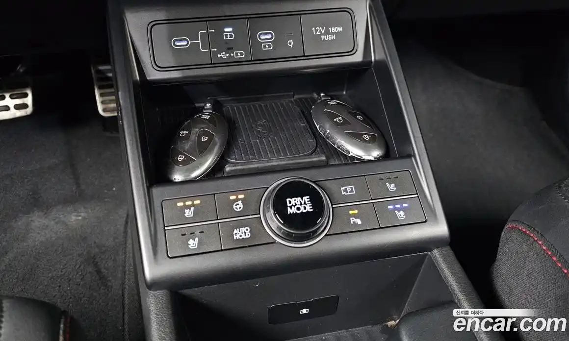 Hyundai Kona 2023 1.6 Автомат в Москве № 46165, фото 14