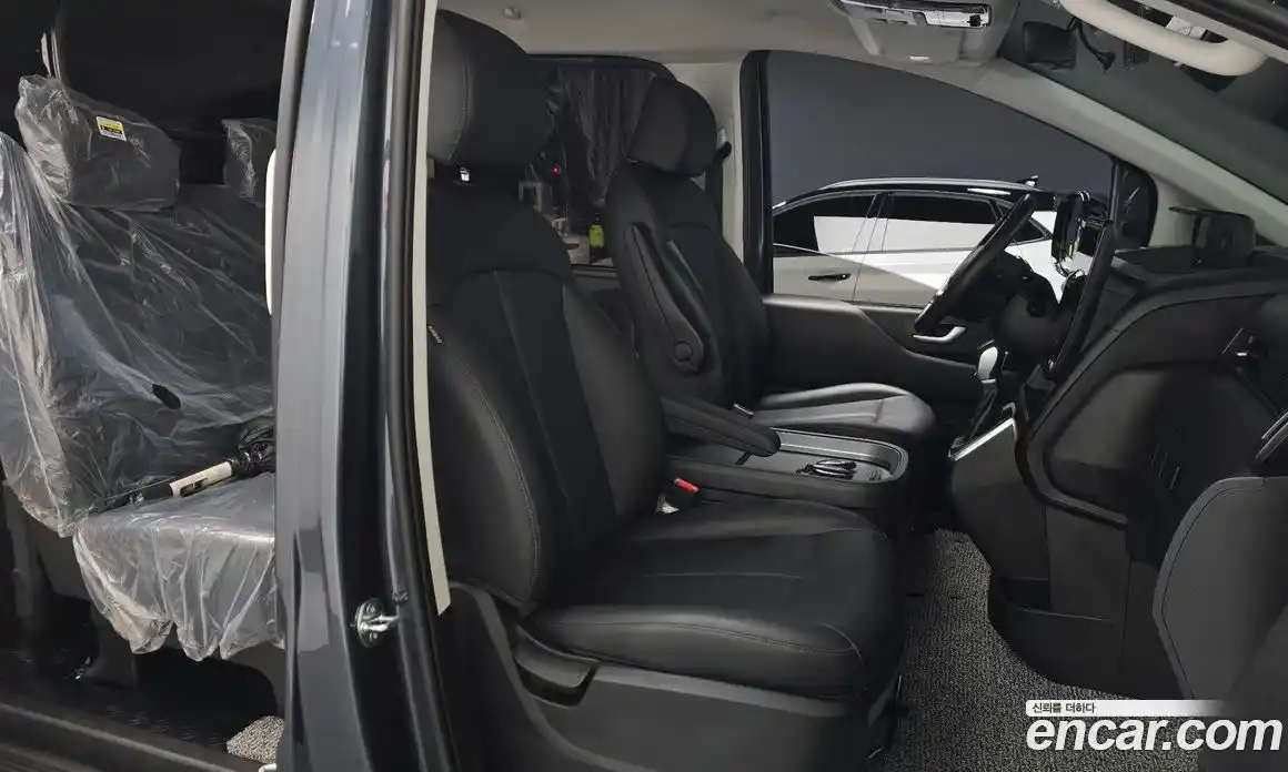 Hyundai Staria 2025 2.2 Автомат в Москве № 49814, фото 5