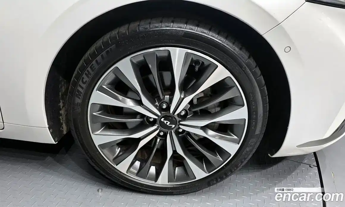 Kia K8 2022 2.5 Автомат в Москве № 52540, фото 4