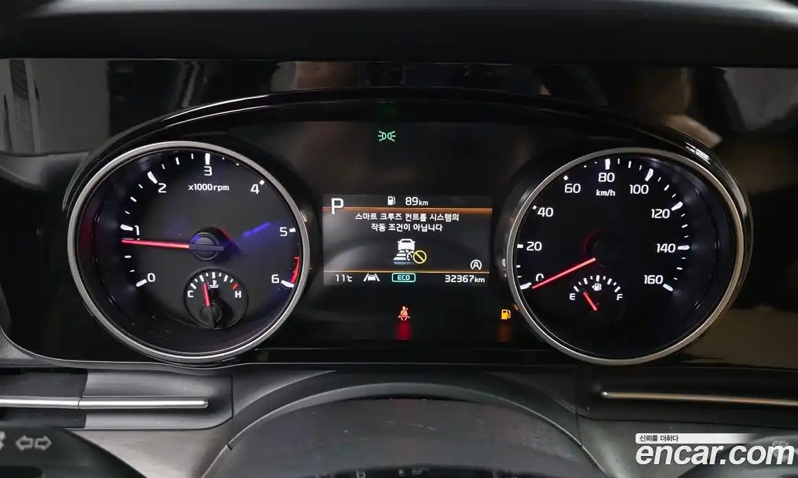 Kia Canival 2023 2.2 Автомат в Москве № 54583, фото 17