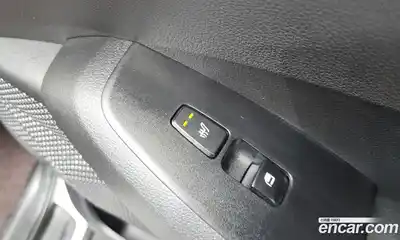 Kia Seltos 2023 1.6 Автомат в Москве № 54988, миниатюра 8