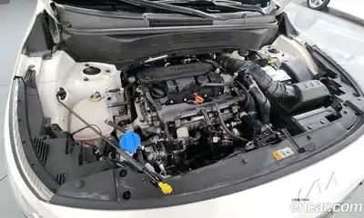 Kia Seltos 2023 1.6 Автомат в Москве № 54988, миниатюра 10