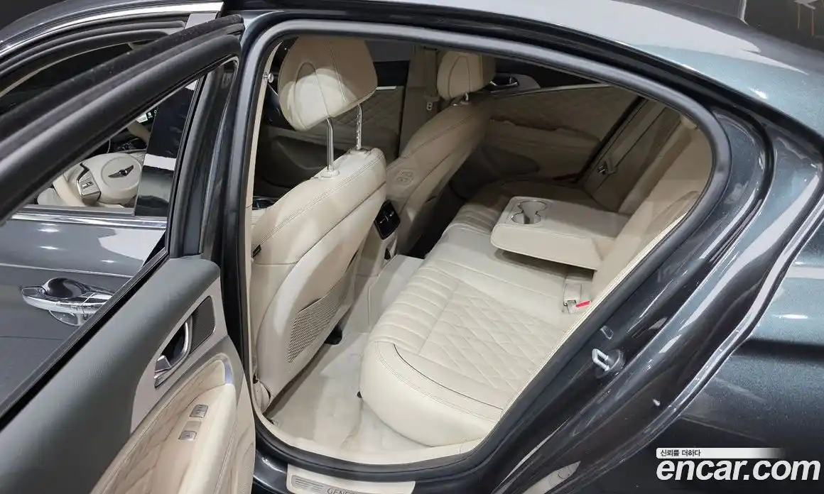 Genesis G70 2019 2.0 Автомат в Москве № 56779, фото 3