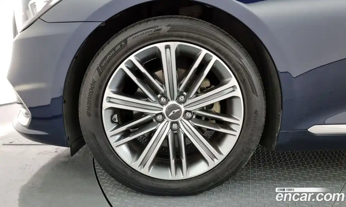 Genesis G80 2018 3.3 Автомат в Москве № 57895, фото 3