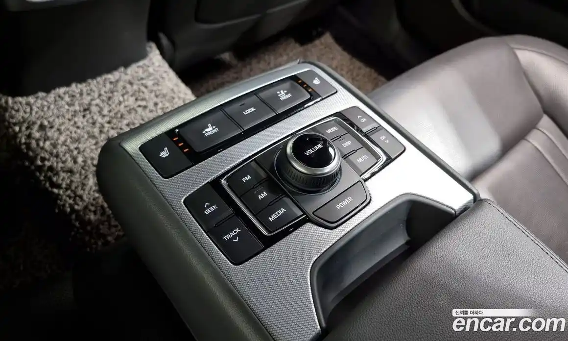 Genesis G80 2018 3.3 Автомат в Москве № 57895, фото 9