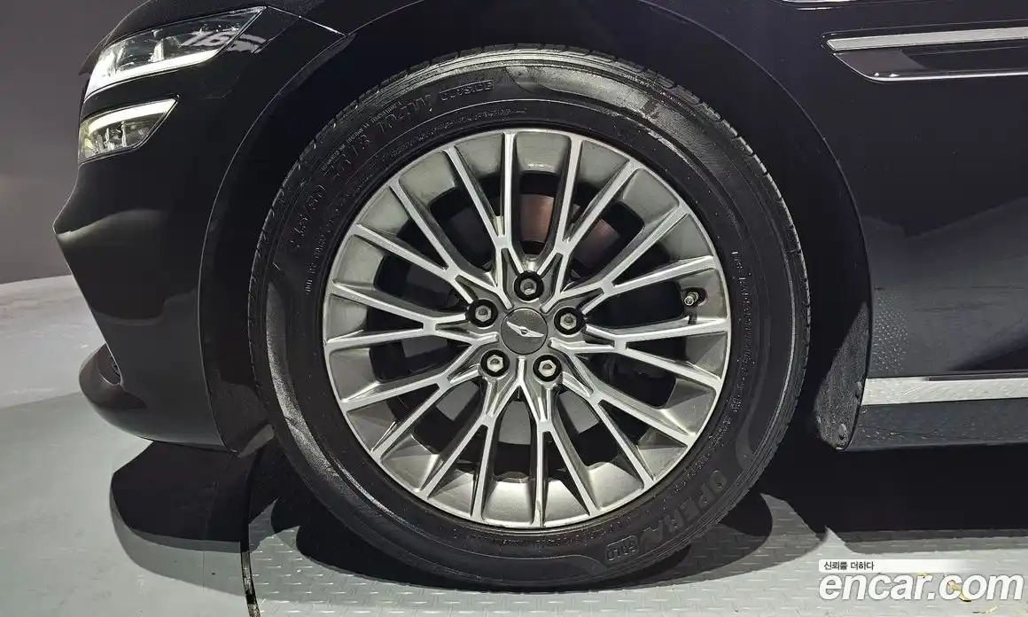 Genesis G80 2022 2.5 Автомат в Москве № 59360, фото 9