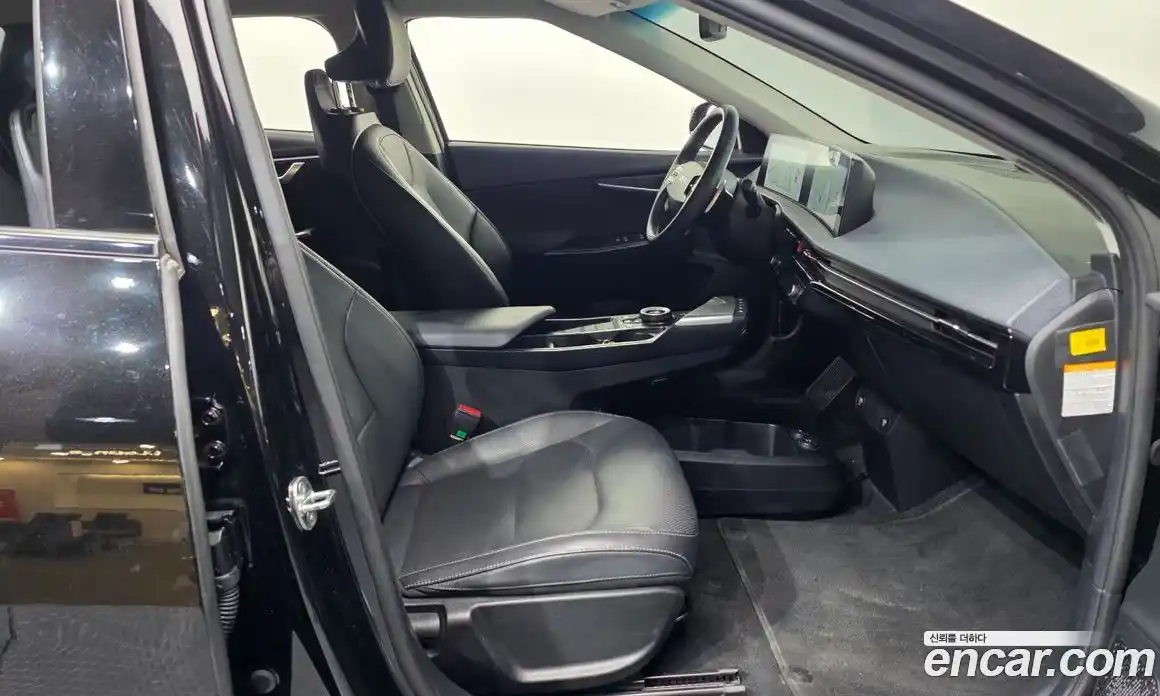 Kia EV6 2022 0.1 Автомат в Москве № 72535, фото 14