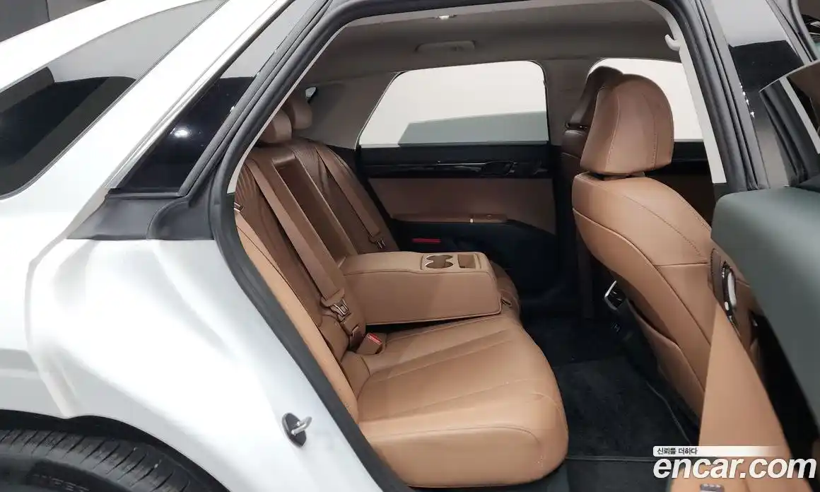 Hyundai Grandeur 2023 2.5 Автомат в Москве № 7256, фото 20