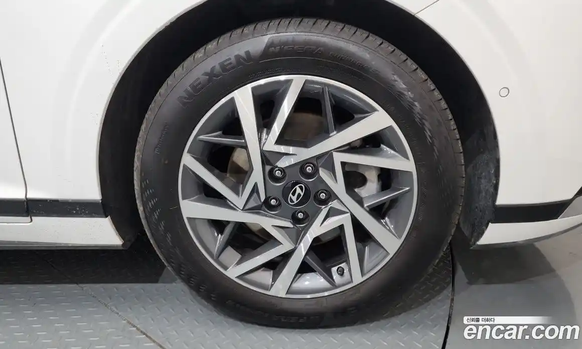 Hyundai Grandeur 2023 2.5 Автомат в Москве № 7256, фото 7