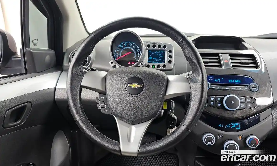 Chevrolet Spark 2012 1.0 Автомат в Москве № 79915, фото 15