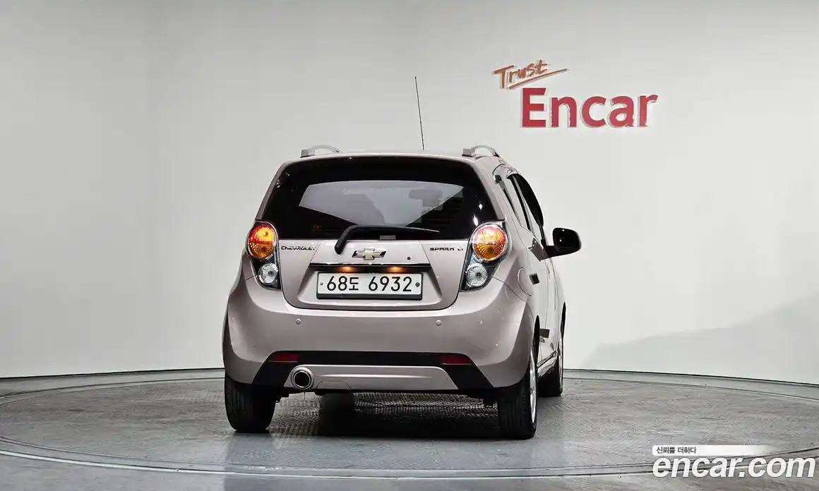 Chevrolet Spark 2012 1.0 Автомат в Москве № 79915, фото 10