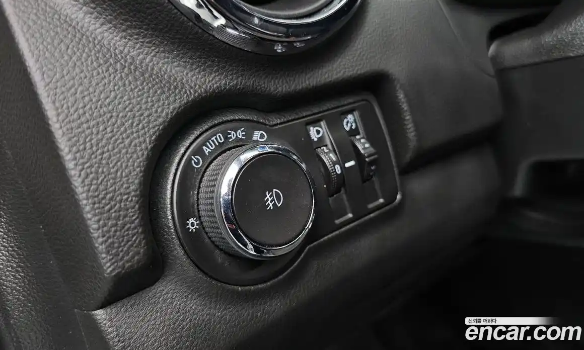 Chevrolet Trax 2013 1.4 Автомат в Москве № 80707, фото 13