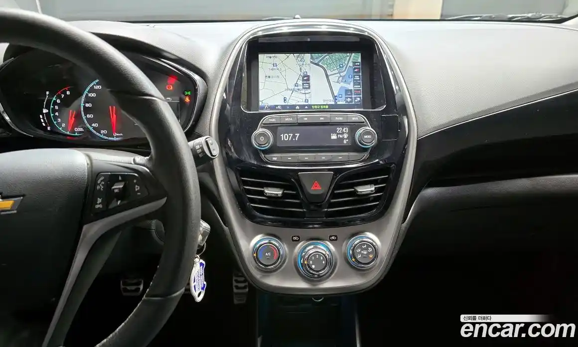 Chevrolet Spark 2017 1.0 Механическая в Москве № 84215, фото 12