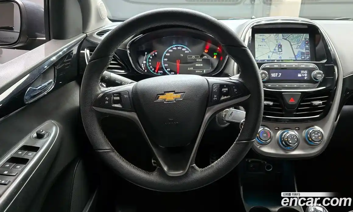 Chevrolet Spark 2017 1.0 Механическая в Москве № 84215, фото 10