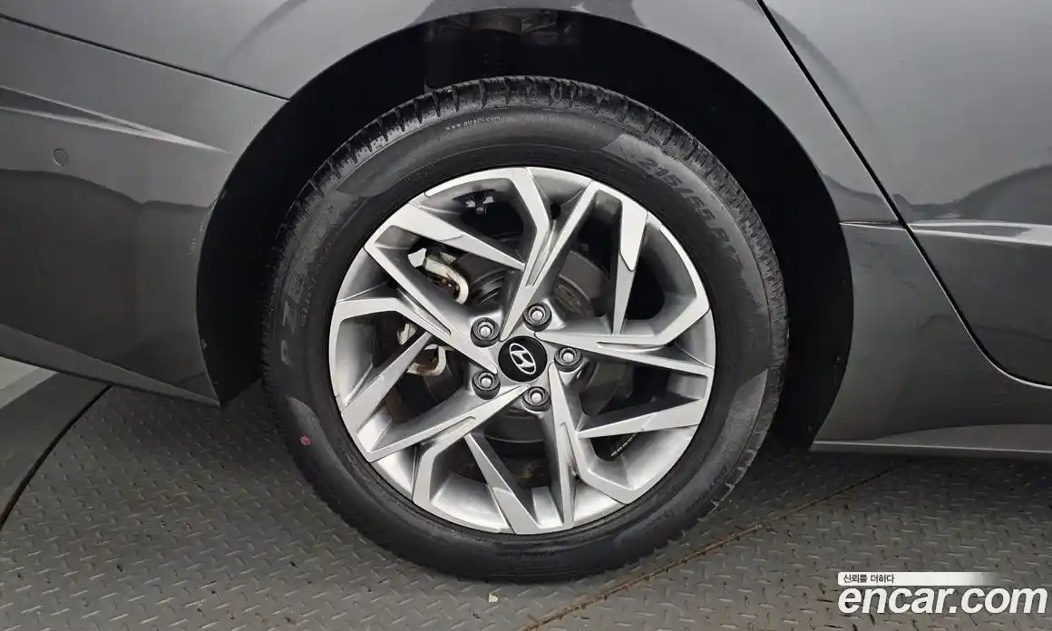 Hyundai Sonata 2020 2.0 Автомат в Москве № 8678, фото 16