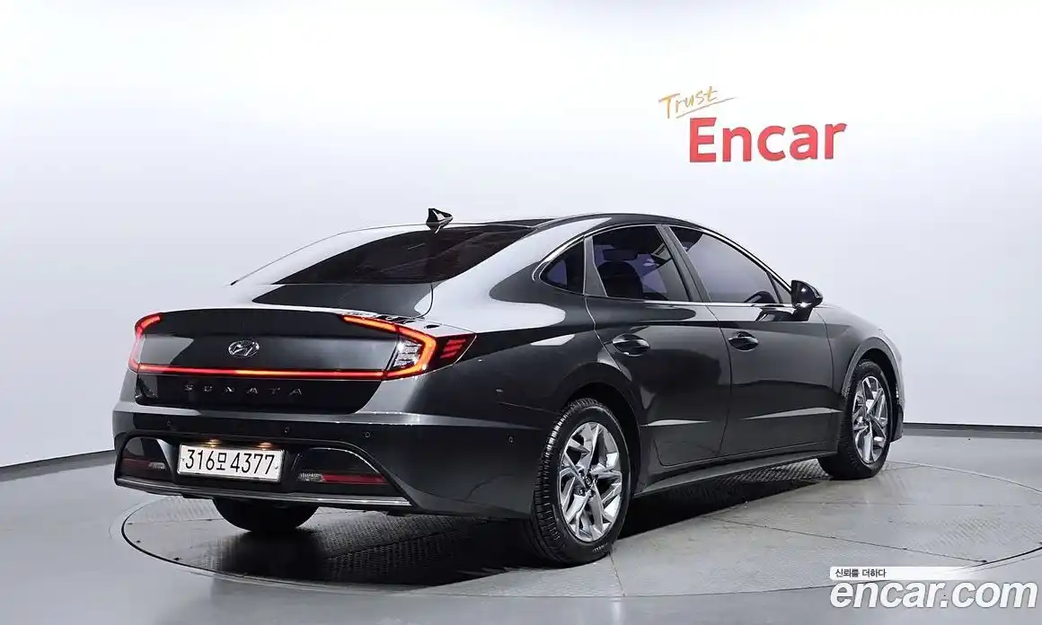 Hyundai Sonata 2020 2.0 Автомат в Москве № 8678, фото 4
