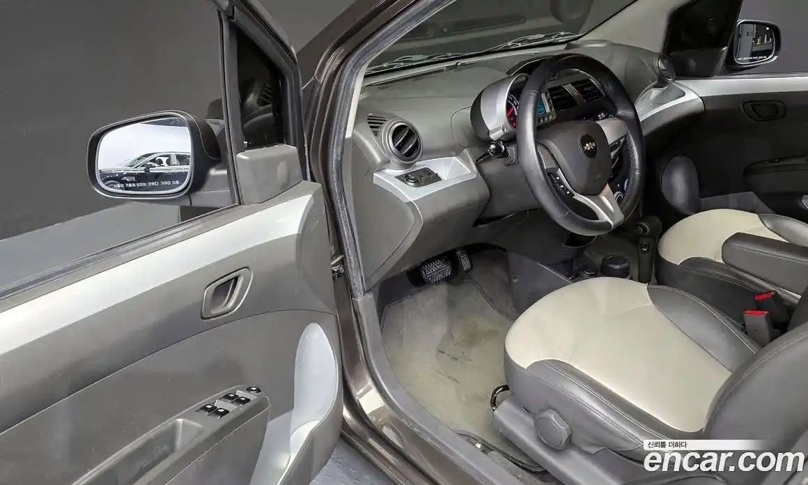 Chevrolet Spark 2012 1.0 Автомат в Москве № 99223, фото 14