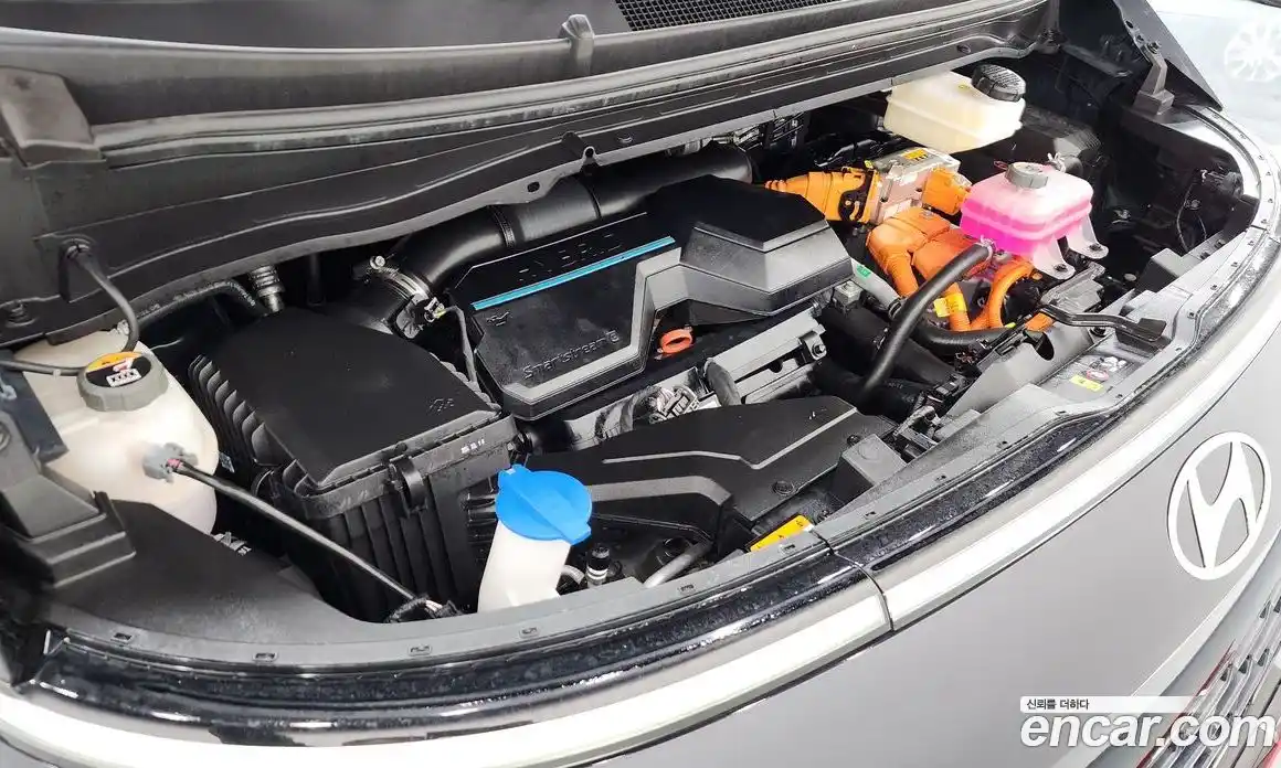 Hyundai Staria 2025 1.6 Автомат в Москве № 10423, фото 5