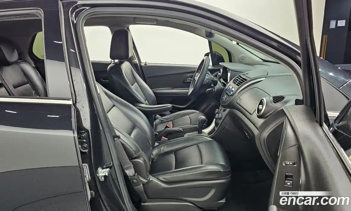 Chevrolet Trax 2015 1.4 Автомат в Москве № 105531, фото 15