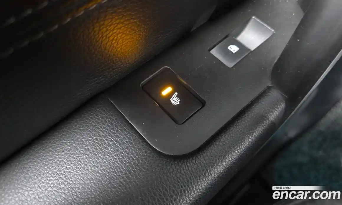 Chevrolet Captiva 2016 2.0 Автомат в Москве № 105566, фото 19