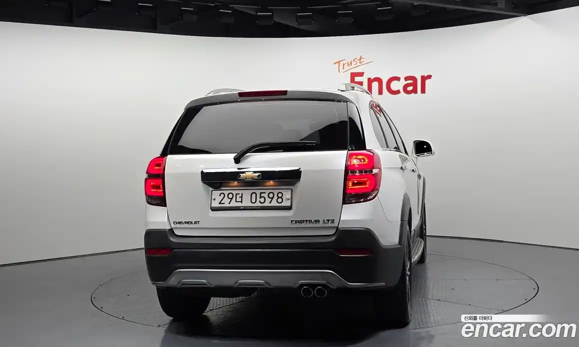 Chevrolet Captiva 2016 2.0 Автомат в Москве № 105566, фото 4