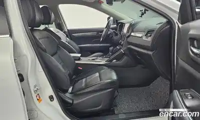 Renault QM6 2020 2.0 Автомат в Москве № 107269, миниатюра 10