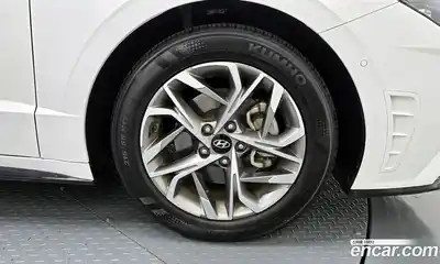 Hyundai Sonata 2022 2.0 Автомат в Москве № 107720, миниатюра 8