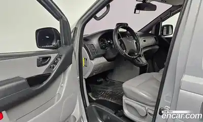Hyundai Starex 2018 2.5 Автомат в Москве № 107928, миниатюра 11