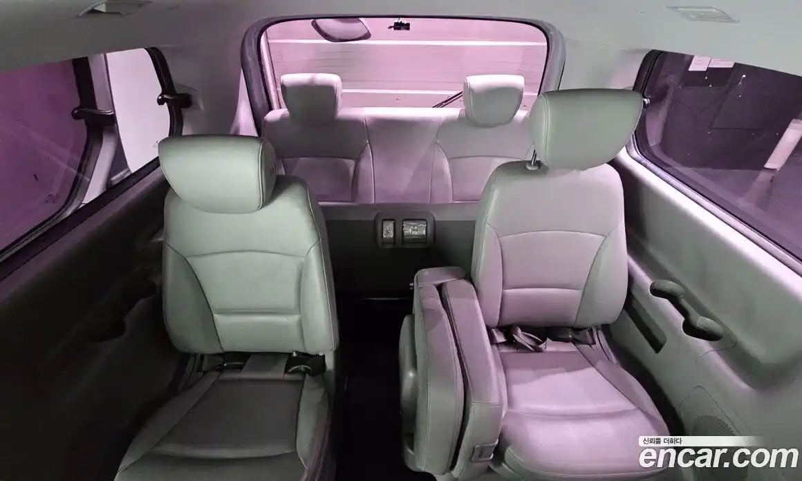 Hyundai Starex 2018 2.5 Автомат в Москве № 107928, фото 20