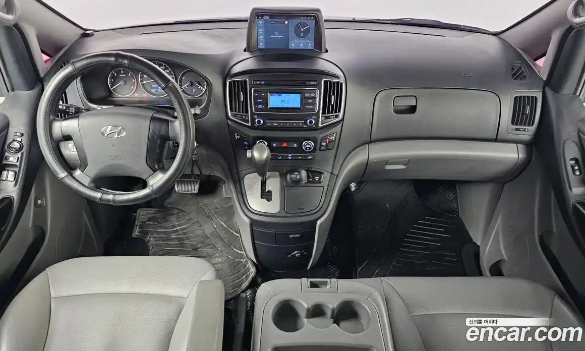 Hyundai Starex 2018 2.5 Автомат в Москве № 107928, фото 10