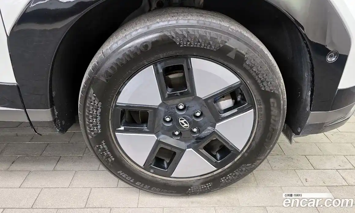 Hyundai Santa Fe 2024 1.6 Автомат в Москве № 111402, фото 14