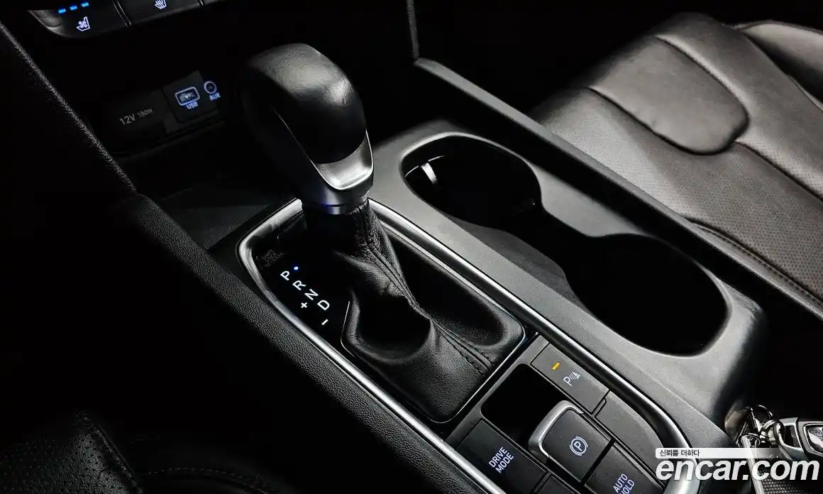 Hyundai Santa Fe 2020 2.0 Автомат в Москве № 116410, фото 8