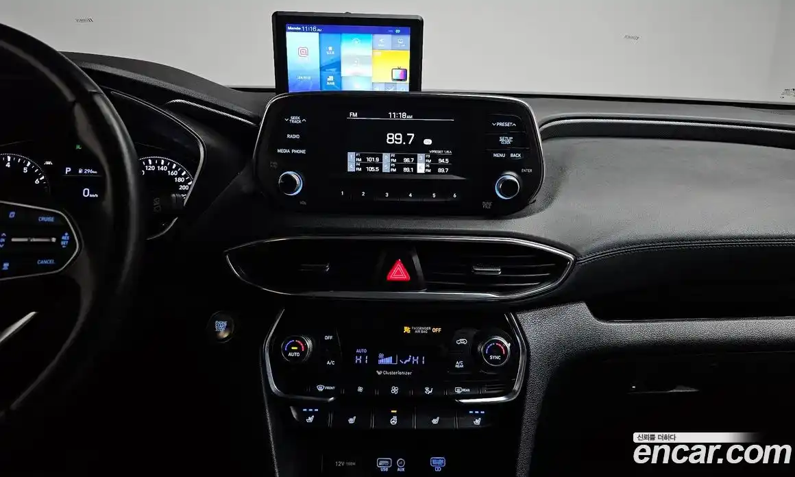 Hyundai Santa Fe 2020 2.0 Автомат в Москве № 116410, фото 9