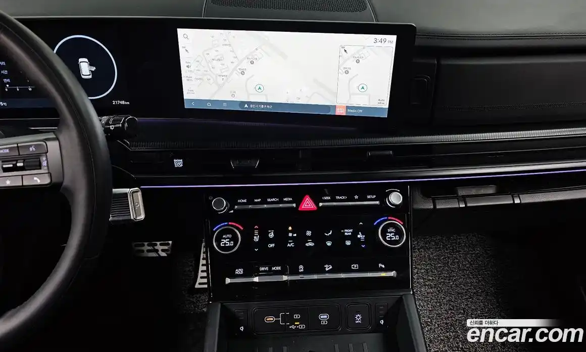 Hyundai Santa Fe 2024 2.5 Автомат в Москве № 116848, фото 13