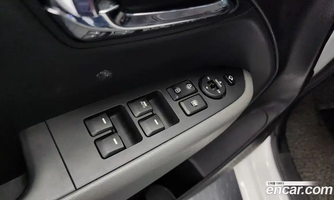 Kia Ray 2018 1.0 Автомат в Москве № 120022, фото 13