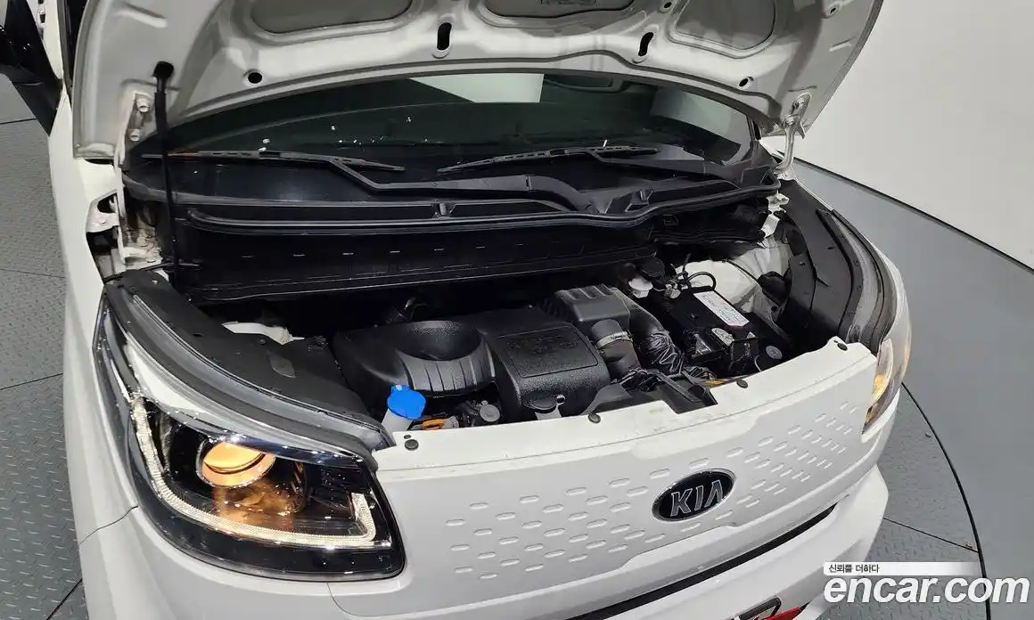 Kia Ray 2018 1.0 Автомат в Москве № 120022, фото 17